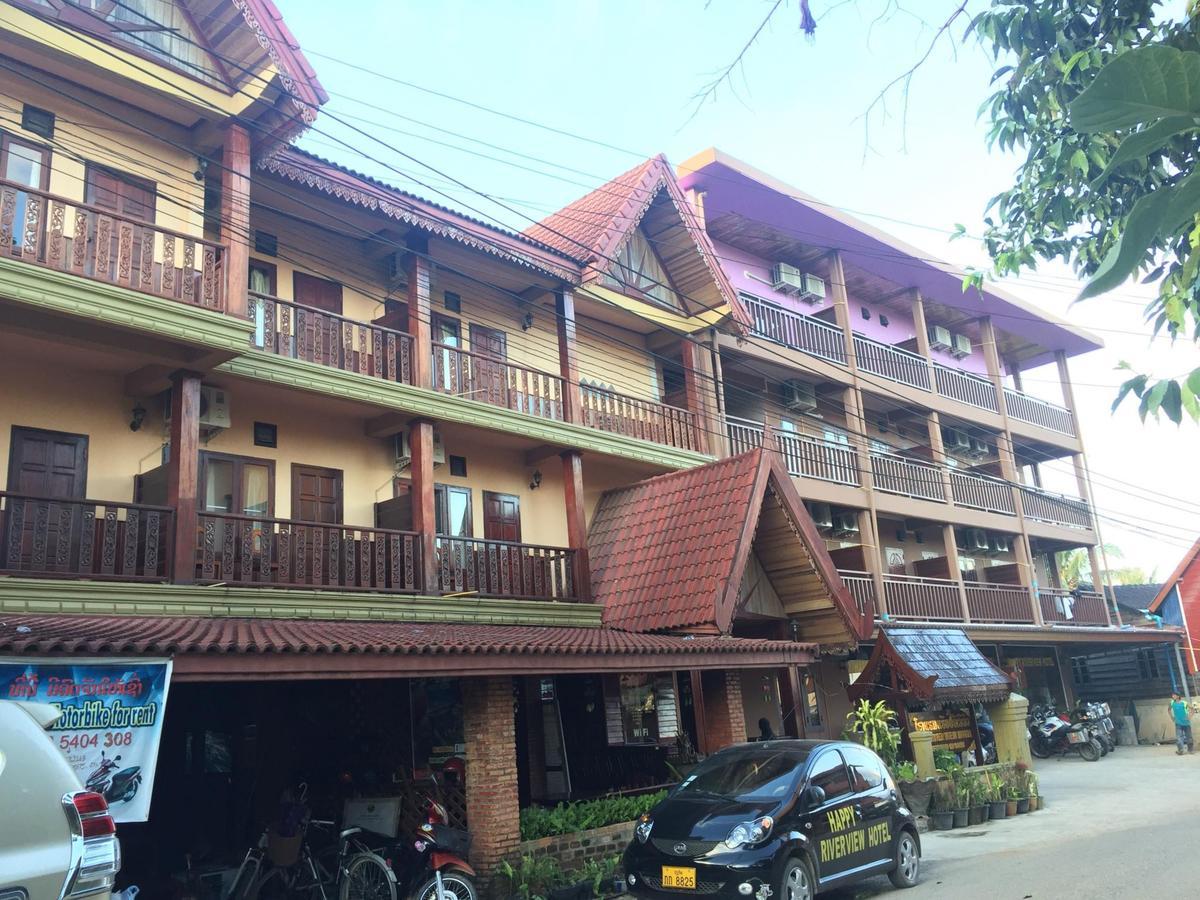 Happy River View Hotel Vang Vieng Dış mekan fotoğraf